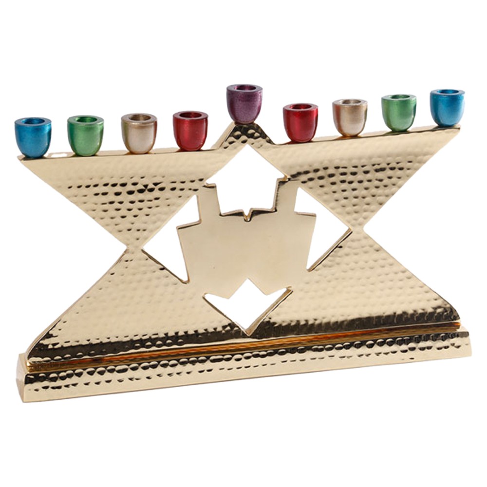 חנוכיה אלומניום קנה צבעוני בצבע זהב חנוכיה אלומניום קנה צבעוני בצבע זהב