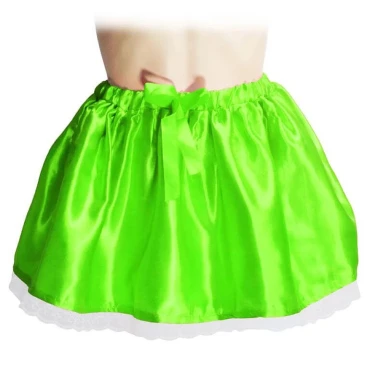 חצאית סאטן ירוקה