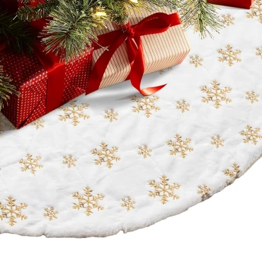 שטיח לעץ אשוח עם פתיתי שלג זהובים - קוטר 90 ס״מ
