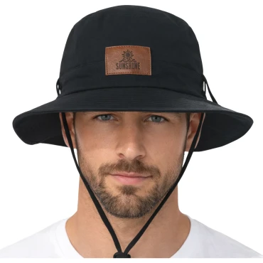 כובע רחב שוליים בצבע שחור