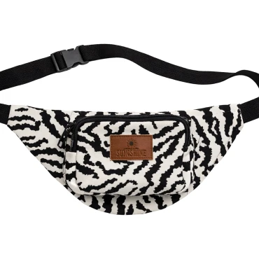 פאוץ׳ בעיצוב זברה