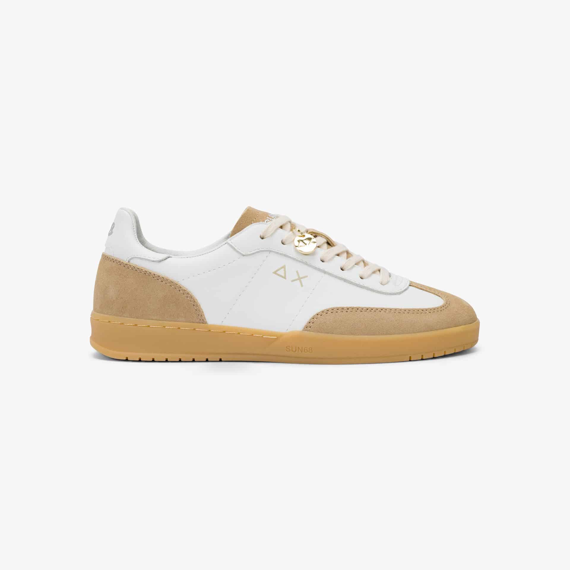 נעלי סניקרס לאישה SUN68 CALIFORNIA LEATHER- WHITE / BEIGE