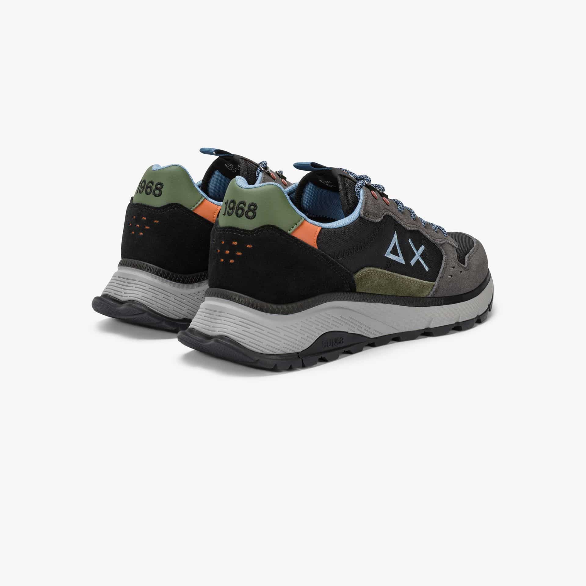 נעלי סניקרס לגבר SUN68 FIRE & CAMPING - Black