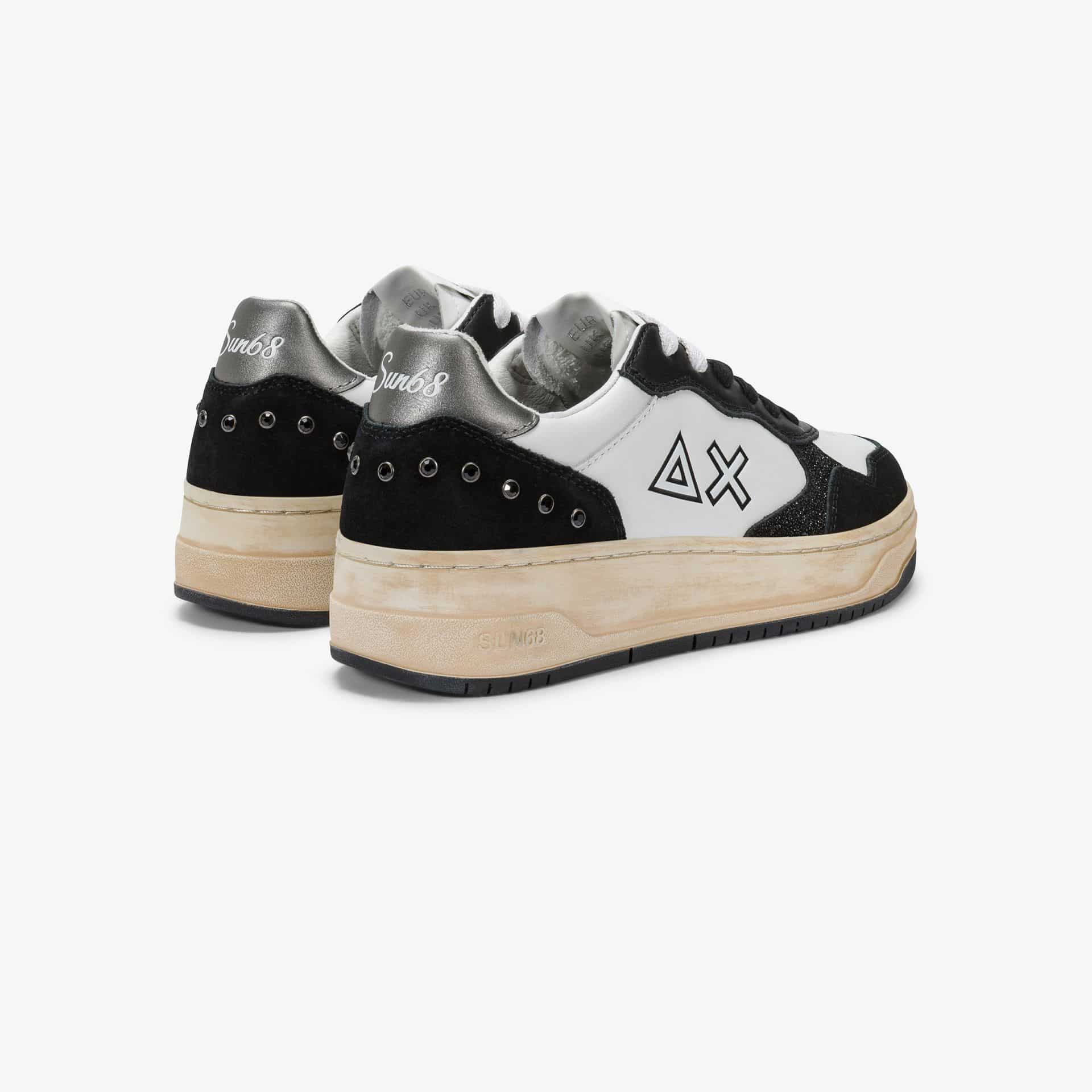 נעלי סניקרס לאישה SUN68 BASKET LOVE- Black