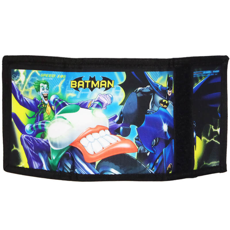 ארנק ג'וקר VS באטמן מקורי